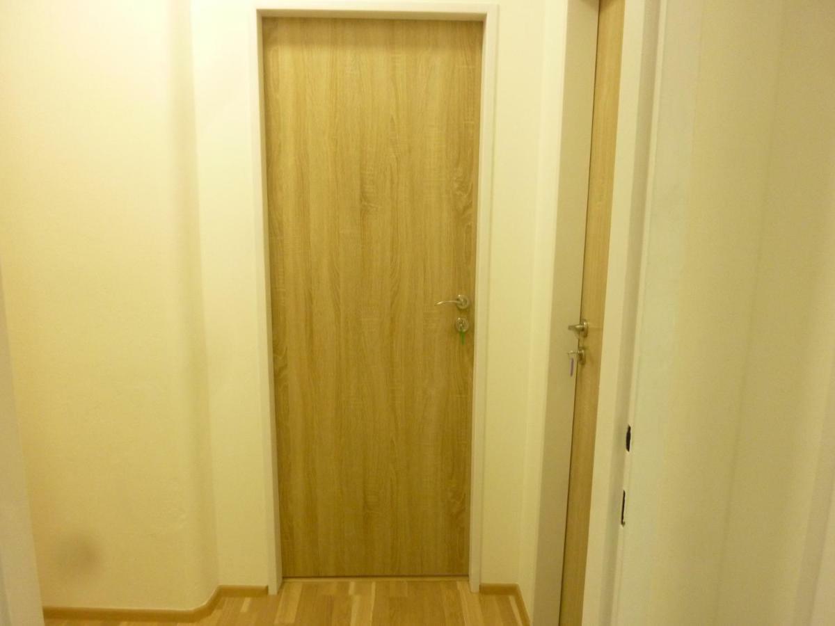 Apartman Van Ng ปราก ภายนอก รูปภาพ
