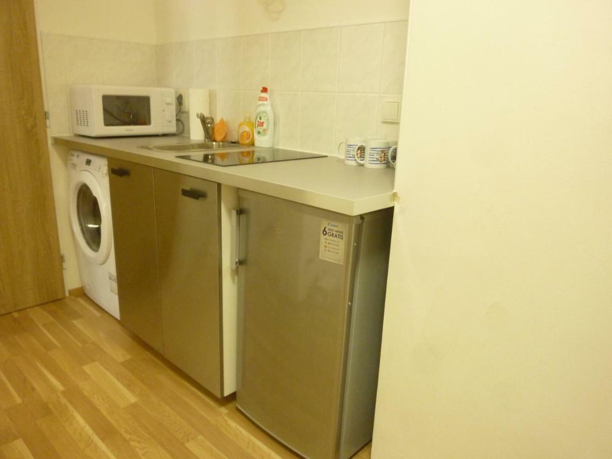 Apartman Van Ng ปราก ภายนอก รูปภาพ
